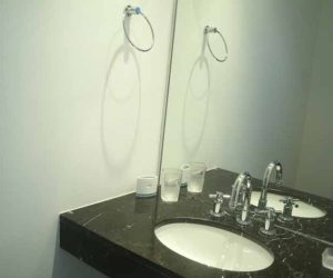 b679a21f83ea2dbe363bce9de86d3165