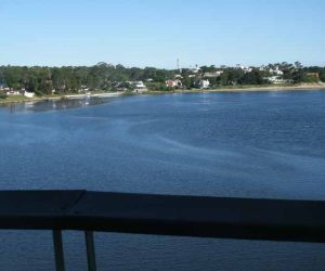 dbc7cd3d684fa1aaa8c6d66dc0c05828