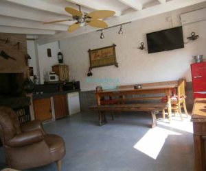 1e57fe5d685cbf1fb80442fe9ffc06e0