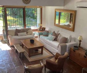 33bdaa815b52cdaa74ab64205f43c04b