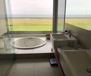 5486260799596241746780af7ab7d95d