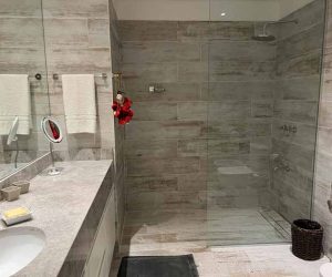 6bfb2a1cdf5c871283d7059d2eeec18c