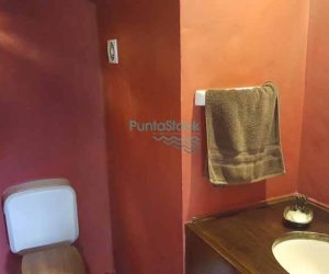 8c0f5ba2e0336920520f29faa990bf0a